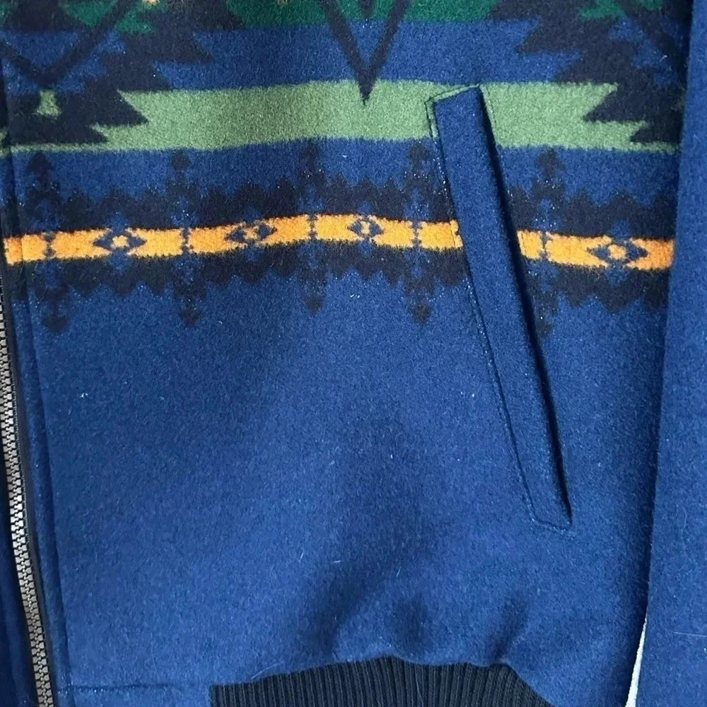 Pendleton Blue Jacket with Multicolor Pattern - Picture 7 of 8